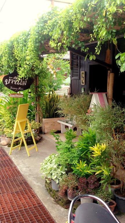 Baan Mai Guesthouse Mae Hong Son Luaran gambar