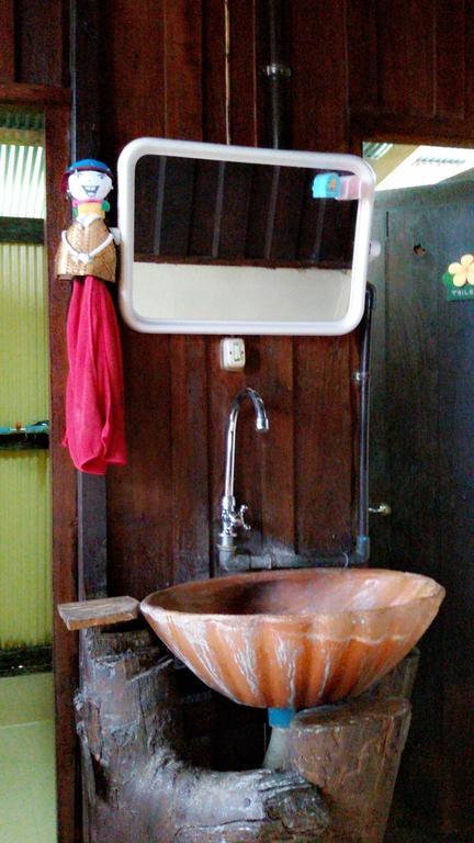 Baan Mai Guesthouse Mae Hong Son Bilik gambar