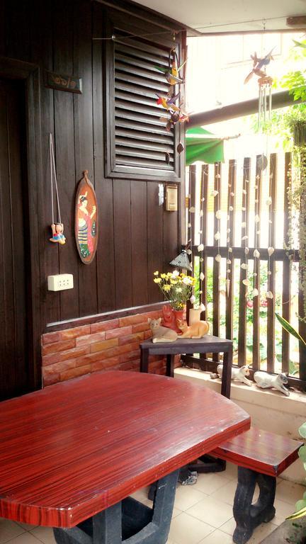 Baan Mai Guesthouse Mae Hong Son Luaran gambar
