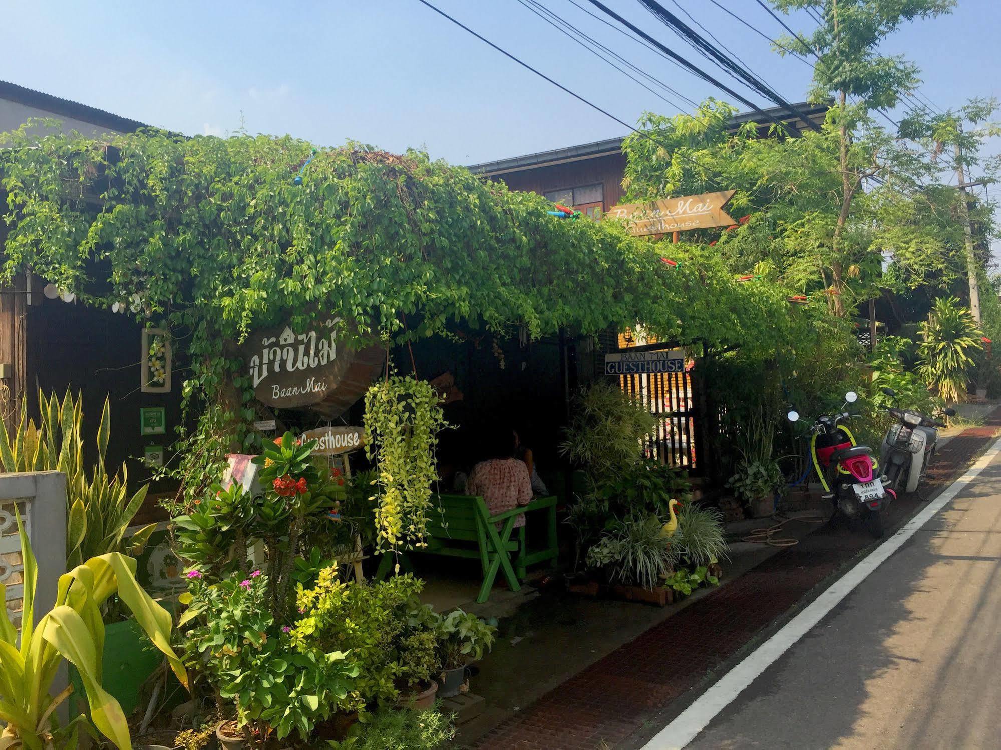 Baan Mai Guesthouse Mae Hong Son Luaran gambar